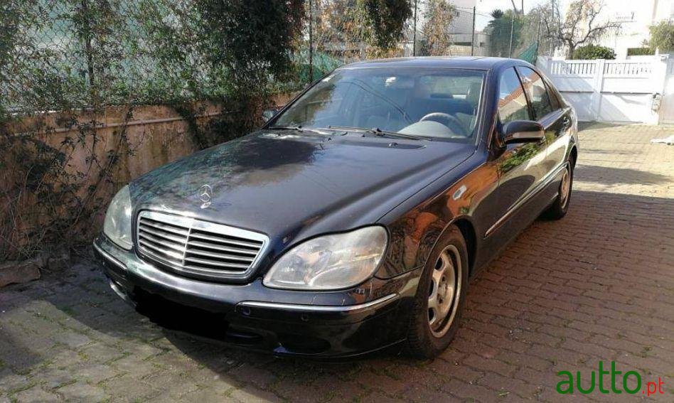 2000' Mercedes-Benz S-320 photo #1