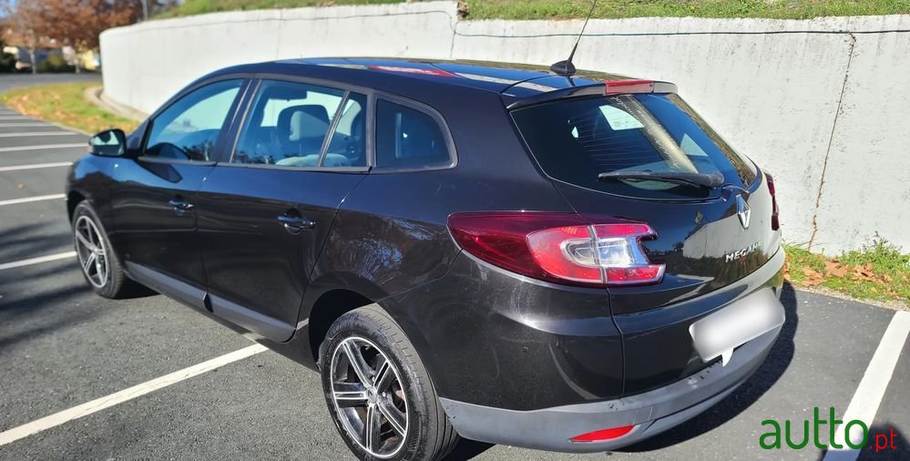 2010' Renault Megane 1.5 Dci Dynamique photo #1