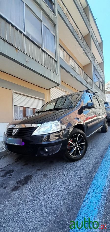 2012' Dacia Logan photo #1