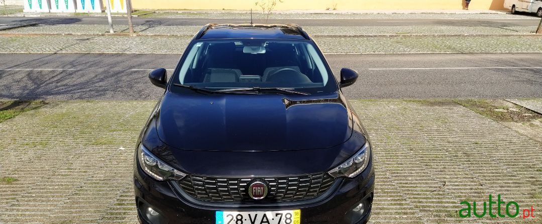 2018' Fiat Tipo Station Wagon photo #1