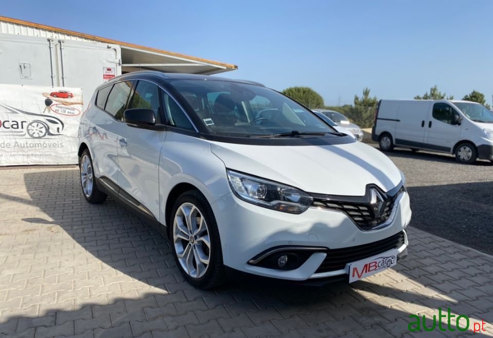 2018' Renault Grand-Scenic photo #2