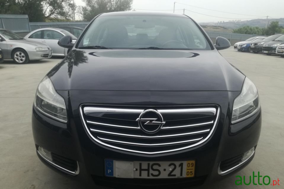 2009' Opel Insignia photo #2
