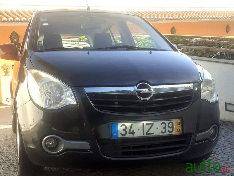 2010' Opel Agila photo #2