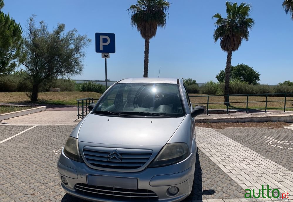 2003' Citroen C3 1.1 Sx photo #2