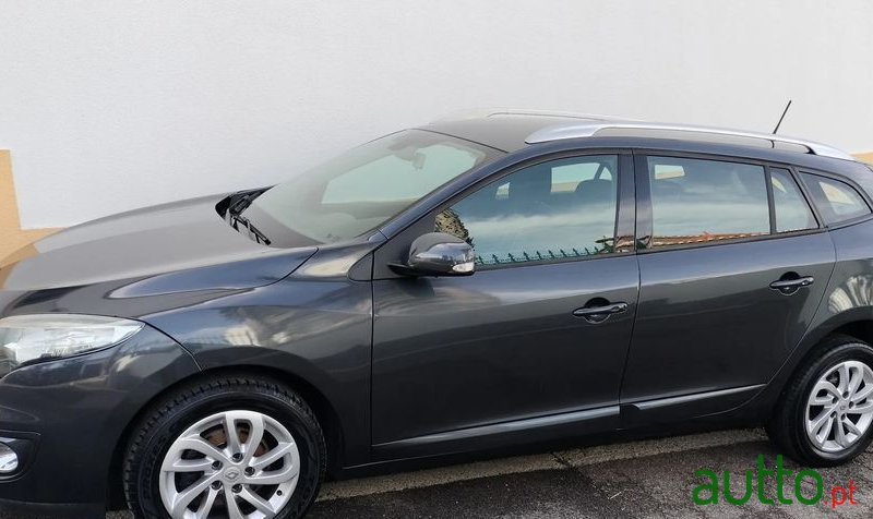 2013' Renault Megane Sport Tourer photo #1