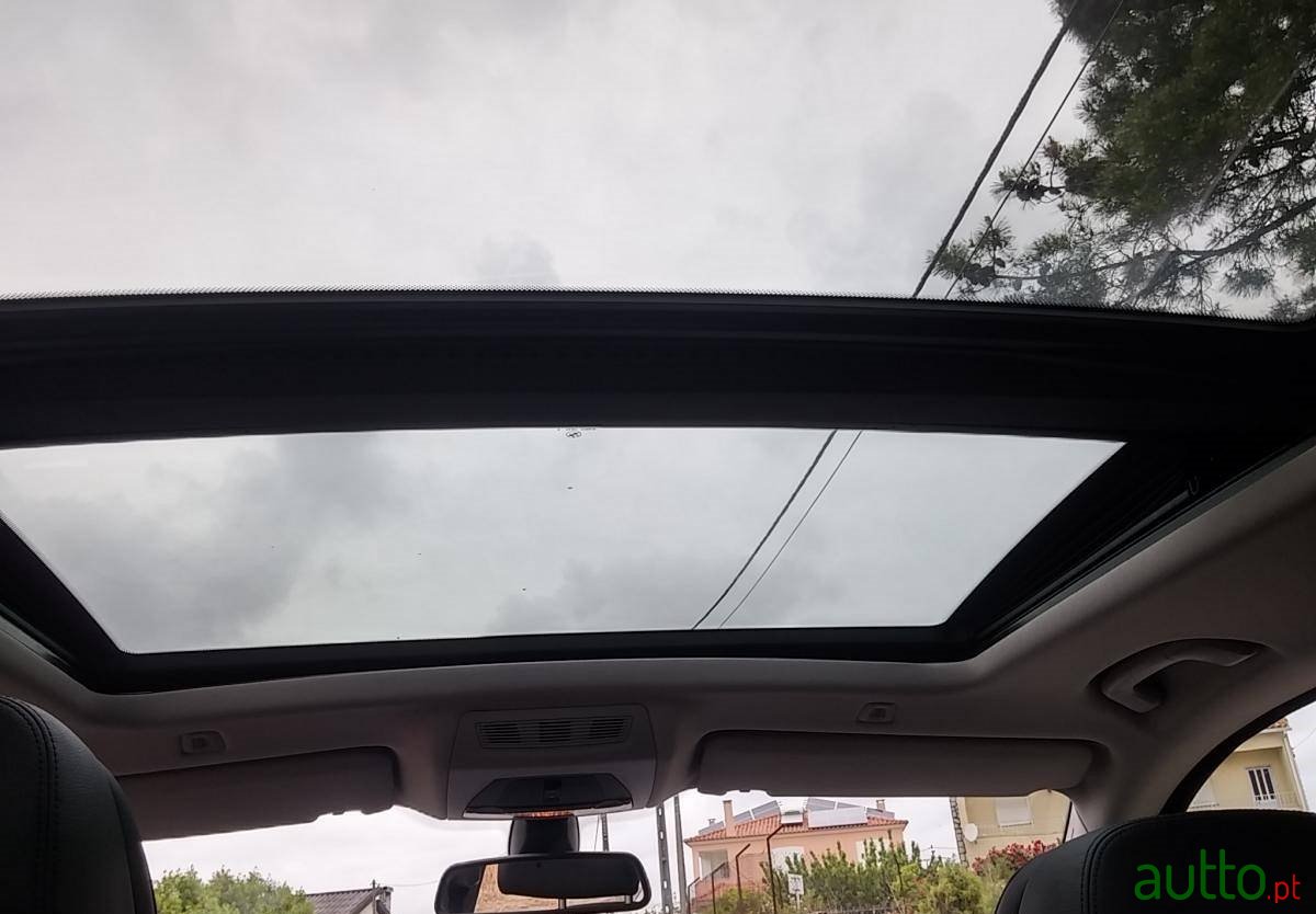 2010' BMW 530 Gran Turismo photo #4