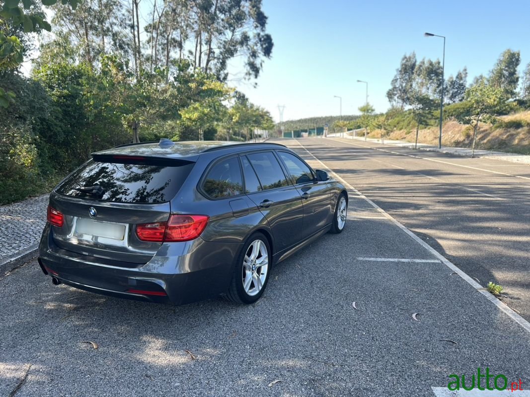 2012' BMW 320 photo #5