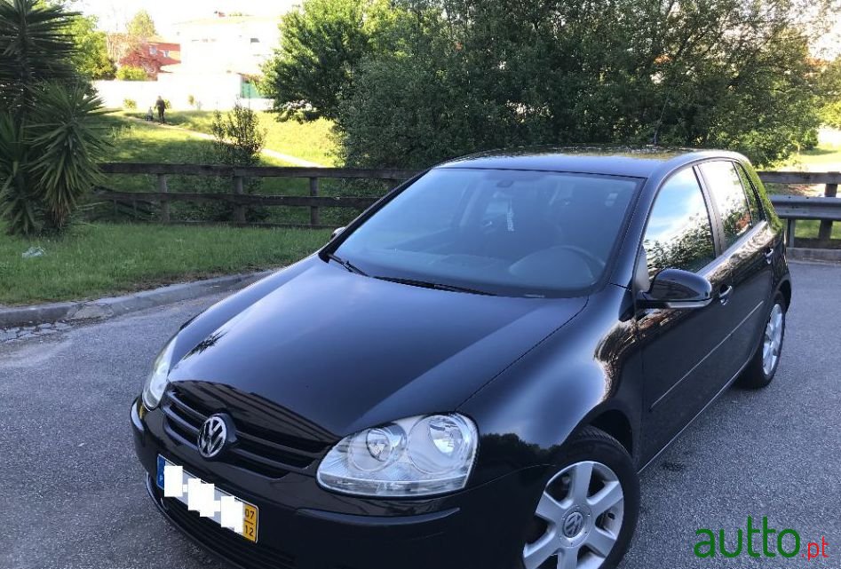 2007' Volkswagen Golf photo #3