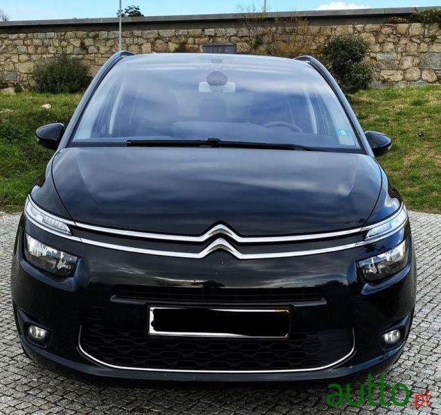2015' Citroen C4 Grand Picasso Bluehdi photo #1