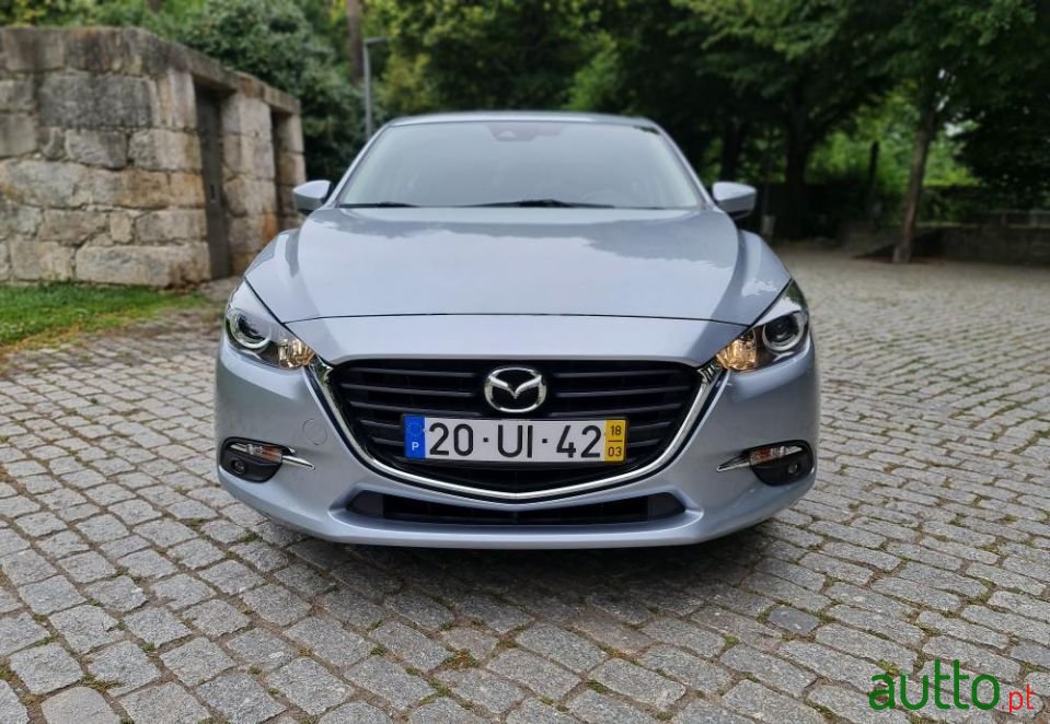 2018' Mazda 3 photo #3