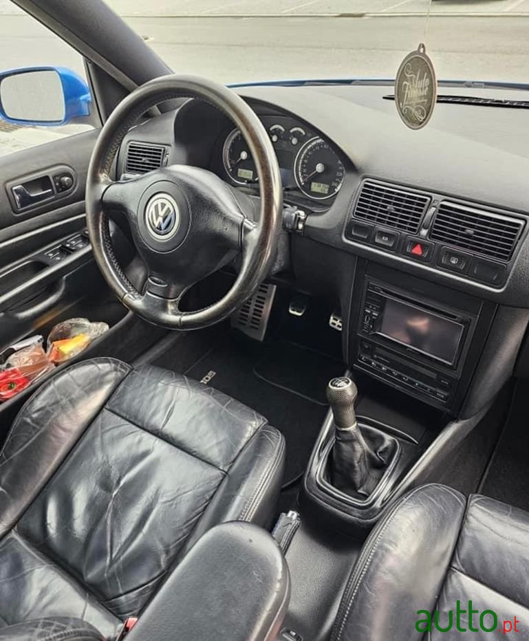 2000' Volkswagen Golf 1.9 Tdi Highline photo #5