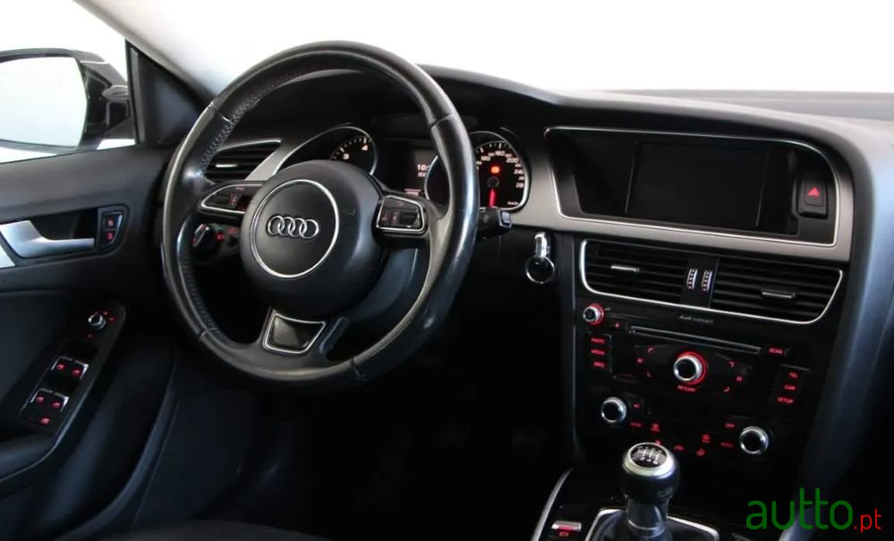 2012' Audi A5 Sportback photo #2