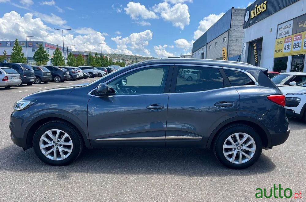 2015' Renault Kadjar photo #2