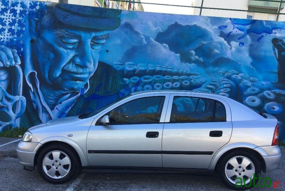 2002' Opel Astra photo #1