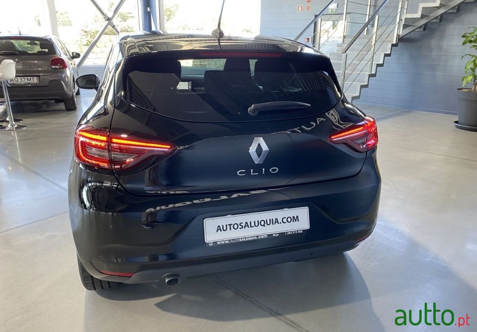 2022' Renault Clio photo #3