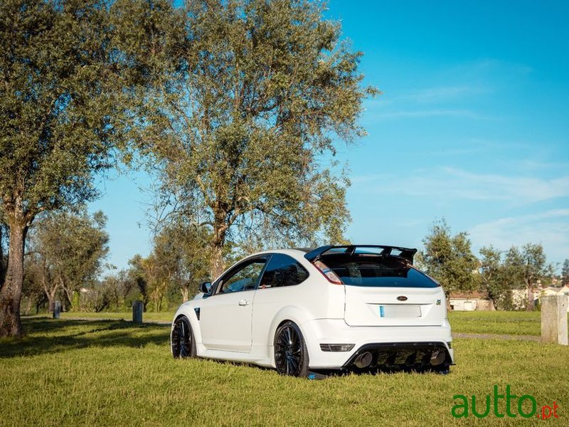 2009' Ford Focus 2.5 T Rs photo #5