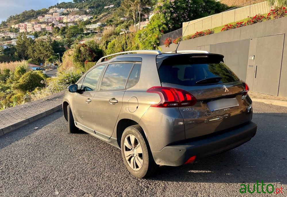 2018' Peugeot 2008 photo #4