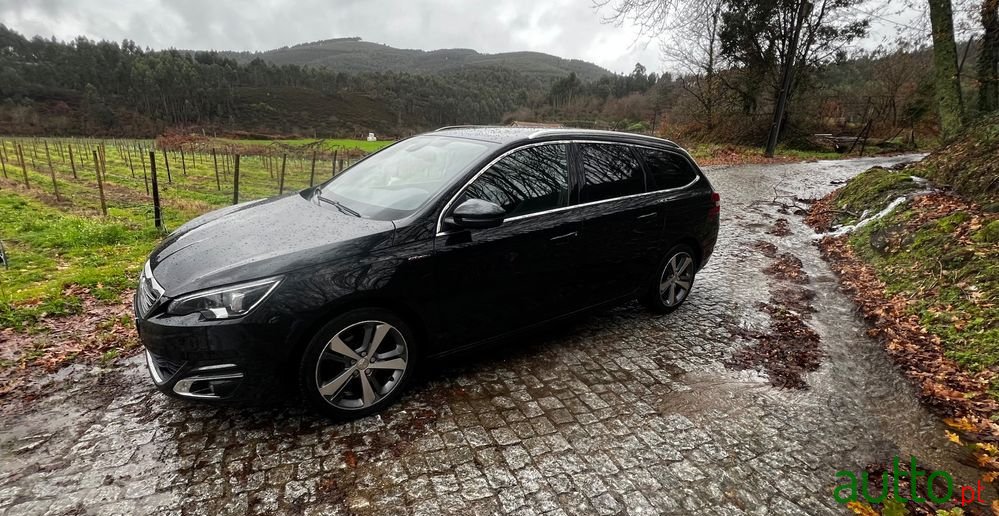 2016' Peugeot 308 Sw photo #6