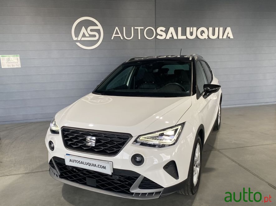 2022' SEAT Arona photo #1