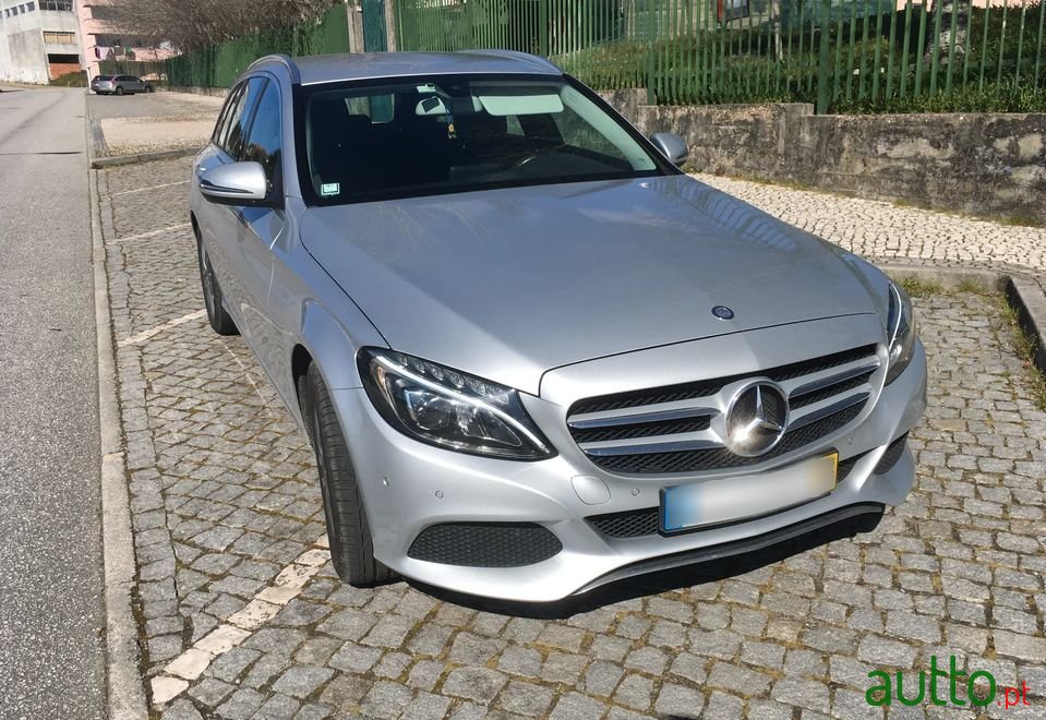 2015' Mercedes-Benz C-220 photo #5