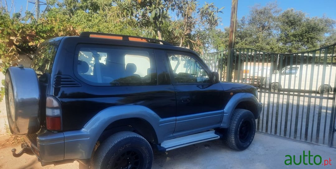 1998' Toyota Land Cruiser photo #1