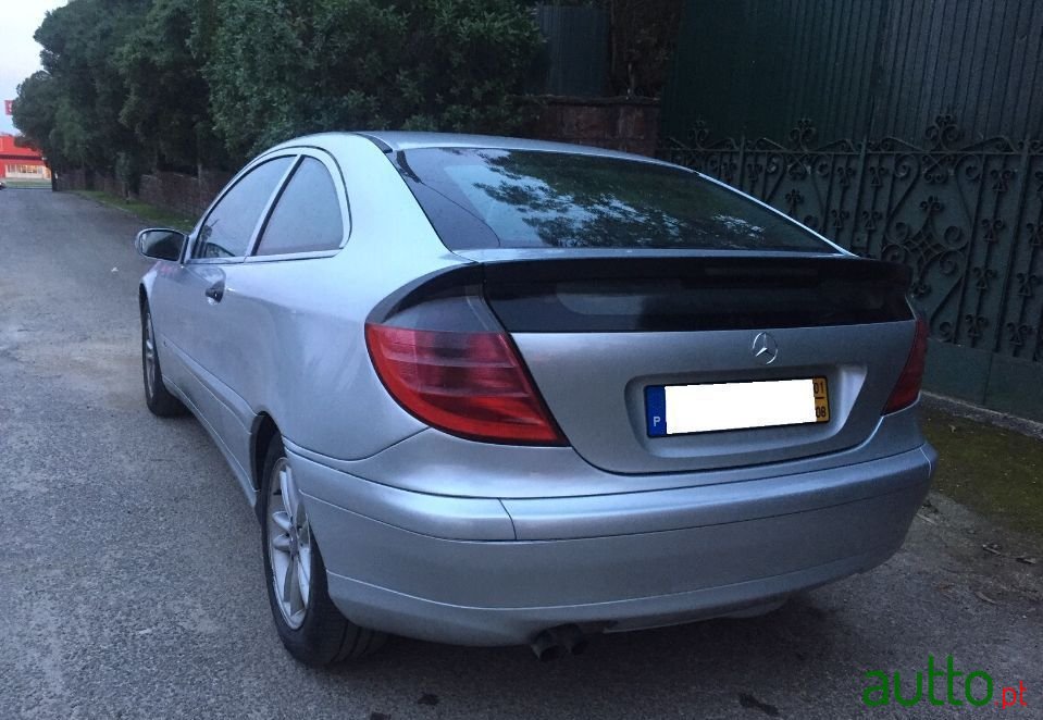 2001' Mercedes-Benz C-180 photo #4