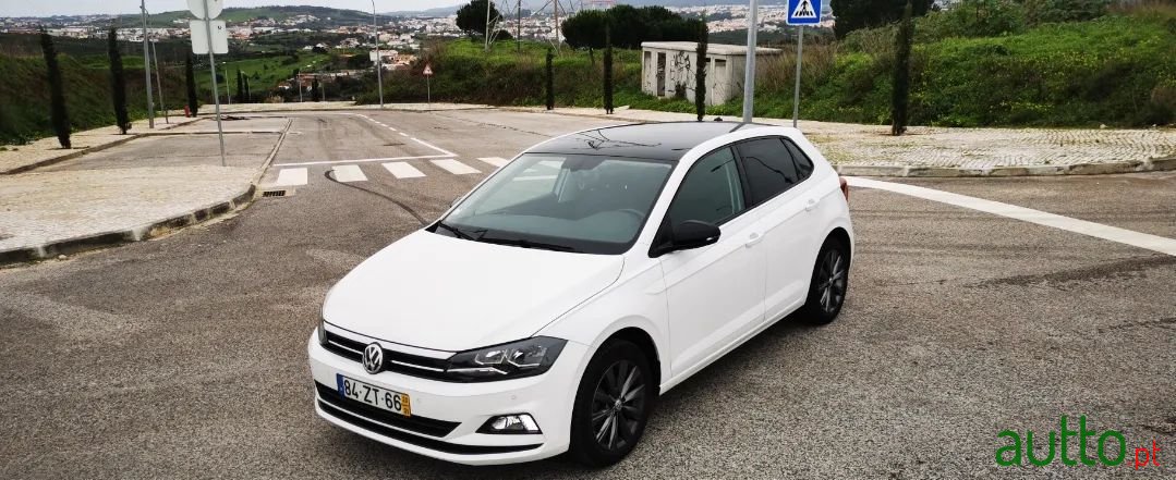 2020' Volkswagen Polo photo #1