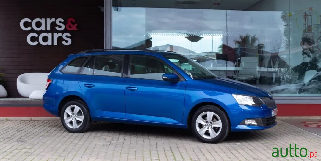 2018' Skoda Fabia Break photo #1