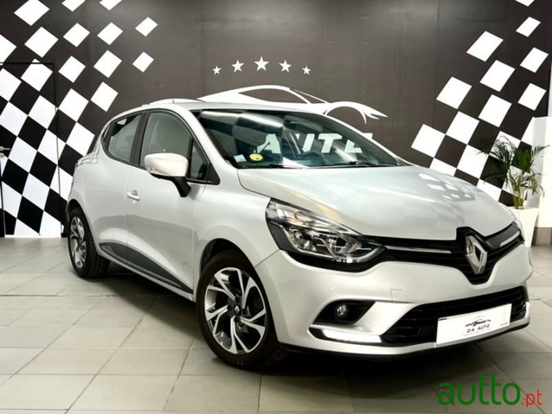 2018' Renault Clio photo #1