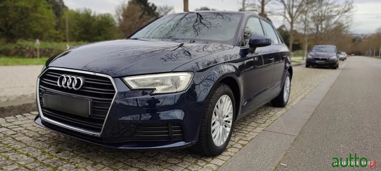 2017' Audi A3 Sportback photo #6