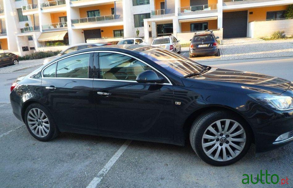 2009' Opel Insignia 2.0 Cdti Cosmo photo #1