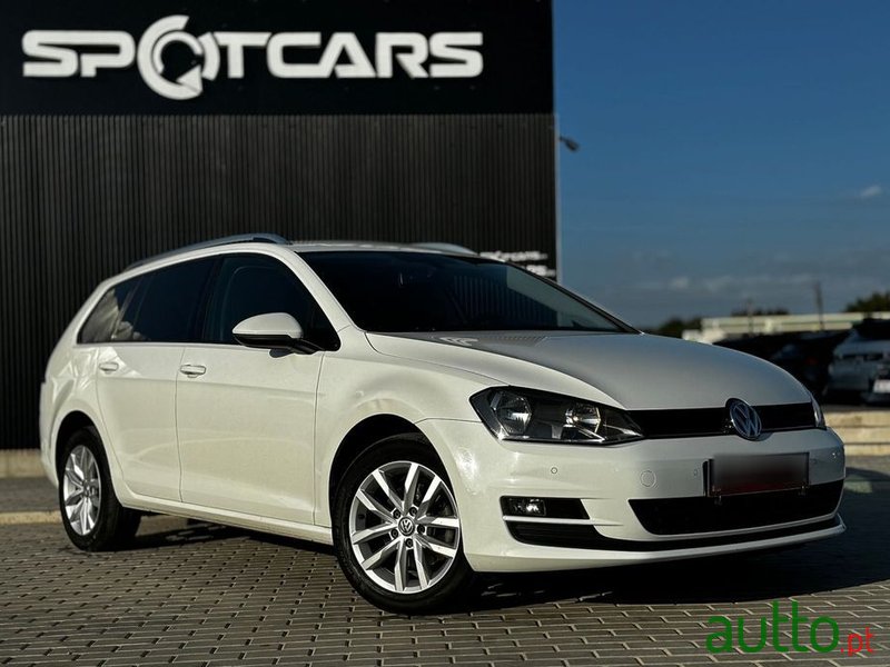 2016' Volkswagen Golf Variant photo #1