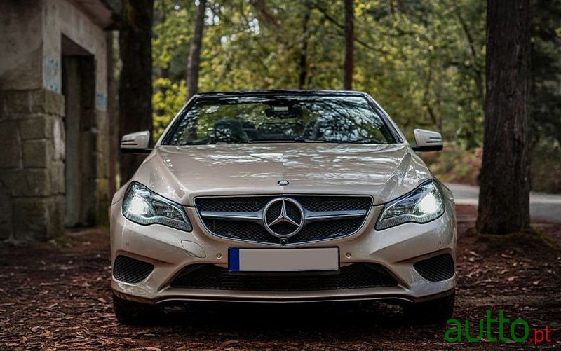 2014' Mercedes-Benz E-250 photo #3