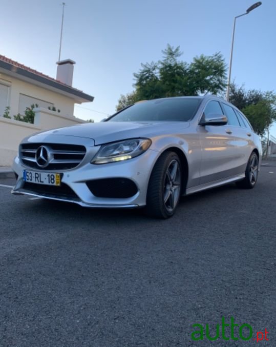 2016' Mercedes-Benz C-200 photo #4