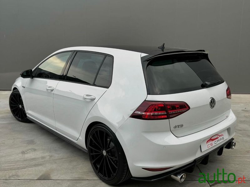 2014' Volkswagen Golf 2.0 Tdi Gtd photo #3