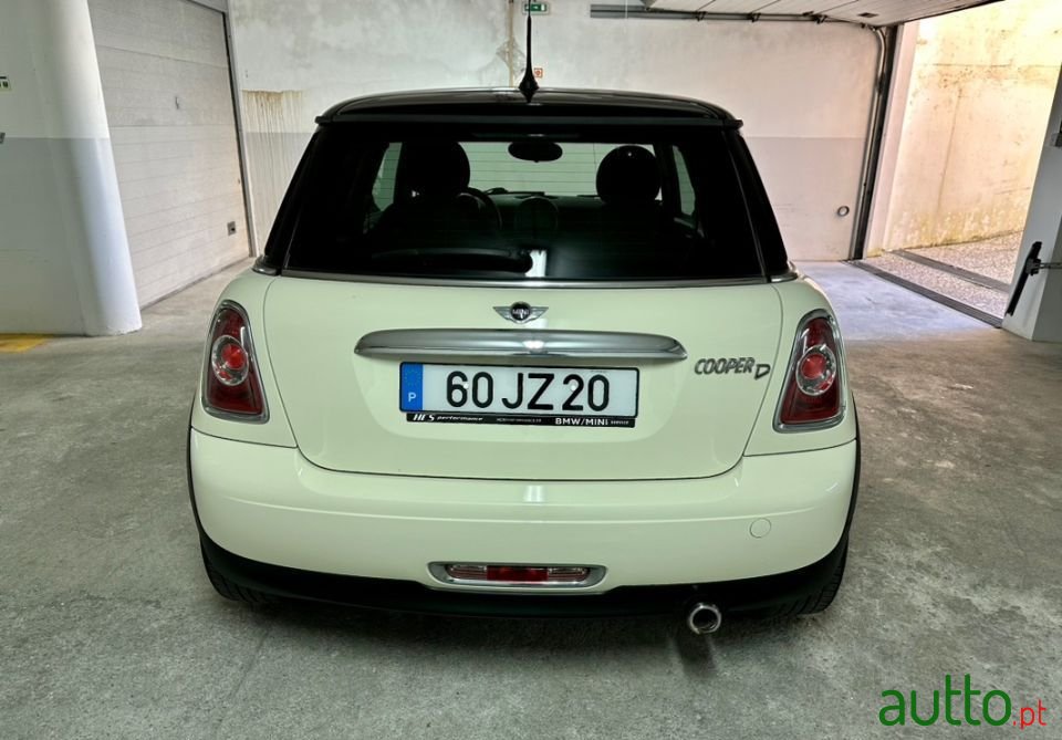 2010' MINI Cooper photo #6