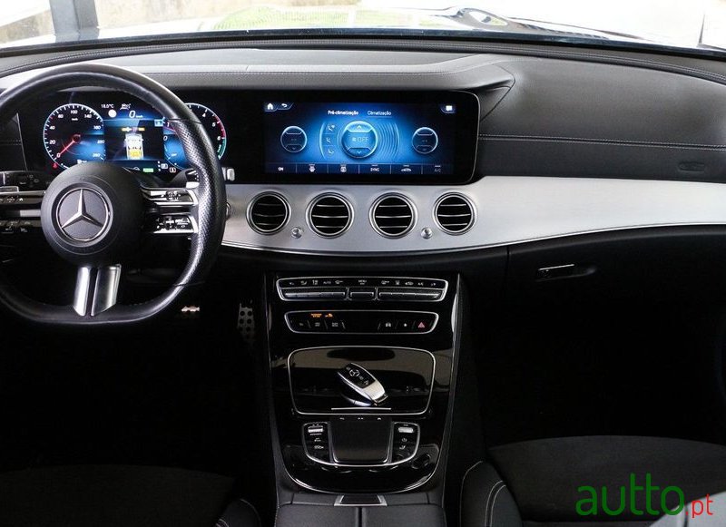 2020' Mercedes-Benz Classe E photo #4