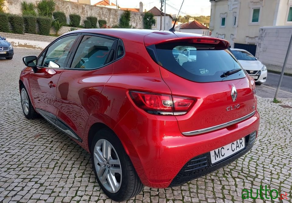 2017' Renault Clio photo #3