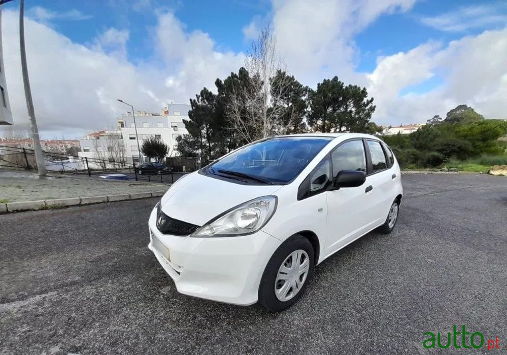 2013' Honda Jazz 1.2 I-Vtec City photo #2