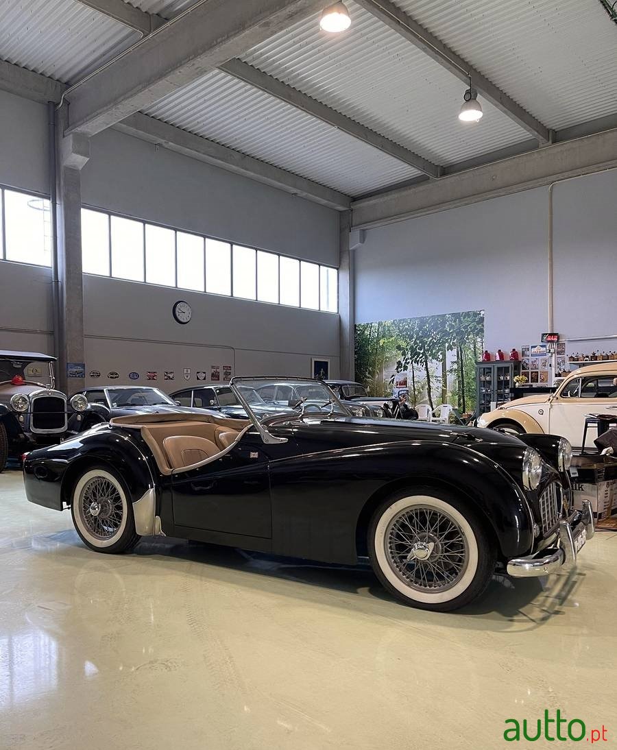 1980' Triumph TR7 photo #3