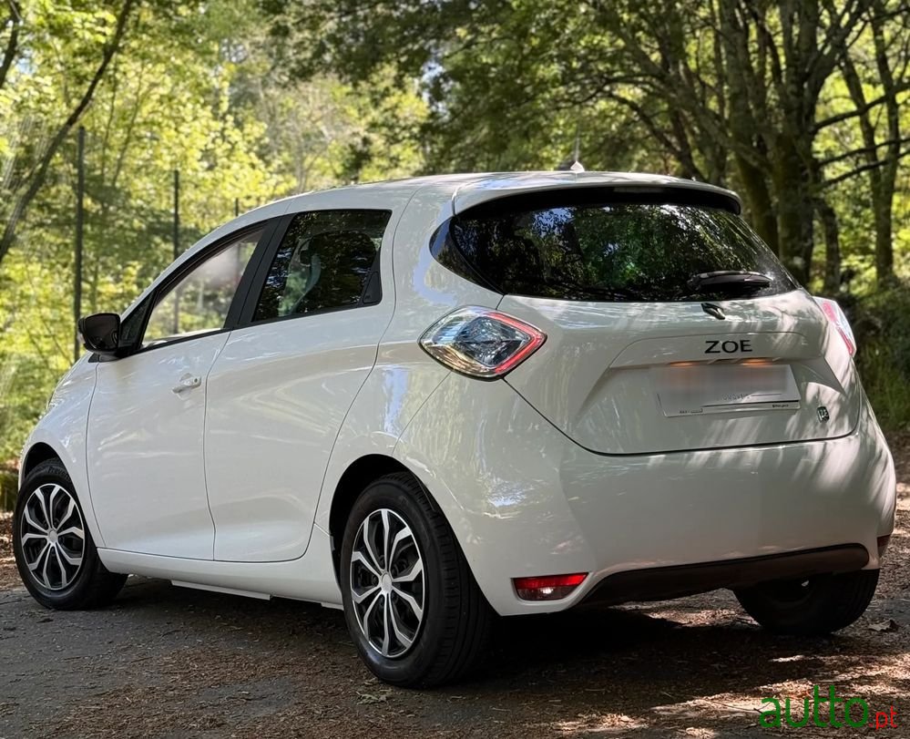 2013' Renault Zoe photo #6