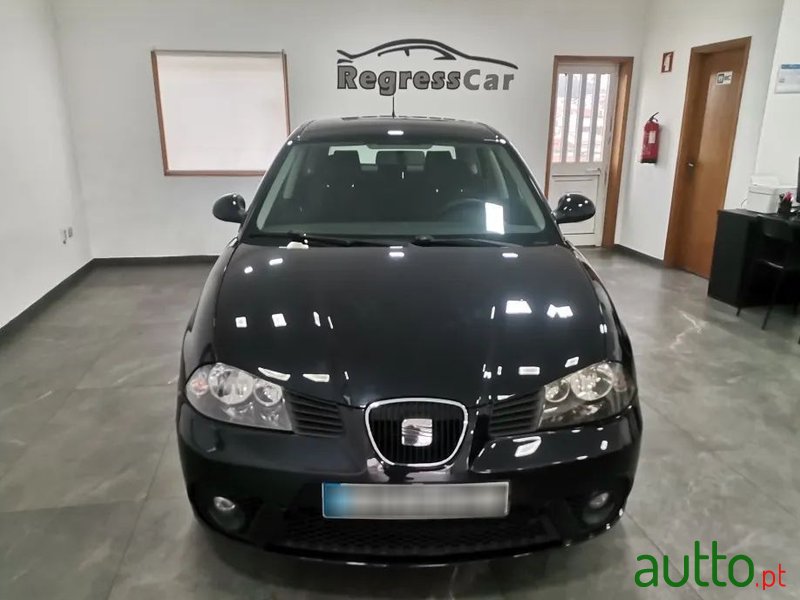2008' SEAT Ibiza 1.2 12V Fresc Plus photo #2