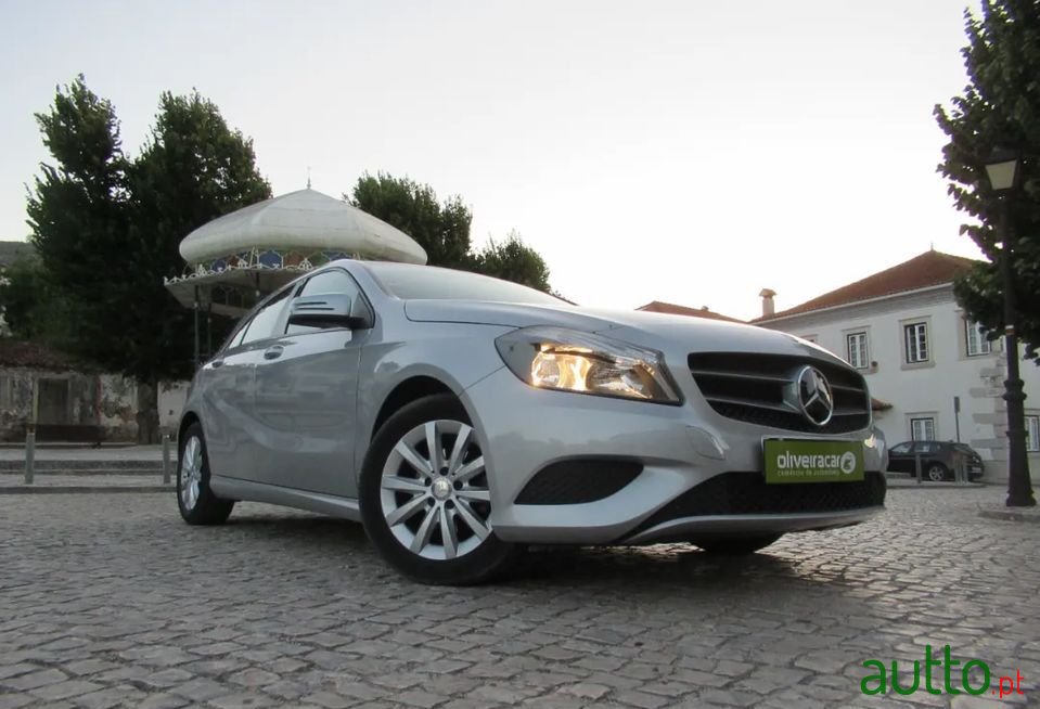 2015' Mercedes-Benz A-180 photo #5