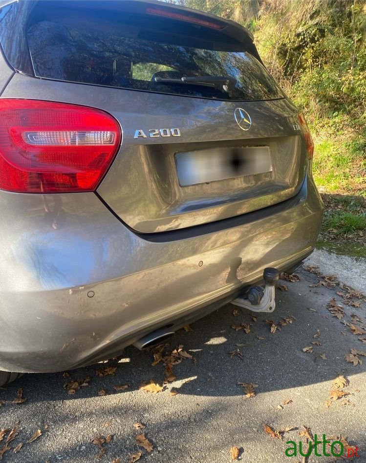 2012' Mercedes-Benz Classe A photo #5