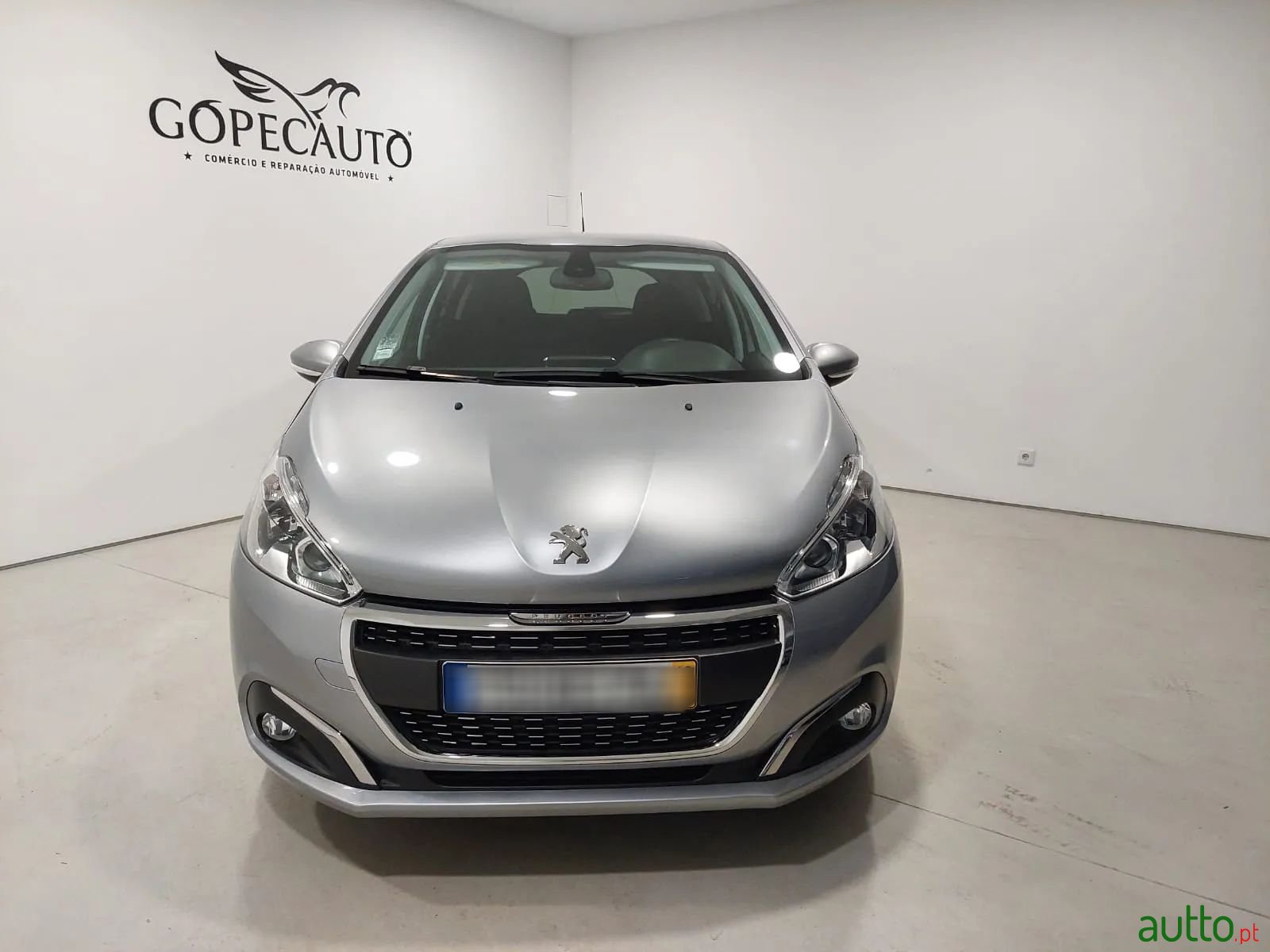 2019' Peugeot 208 photo #2