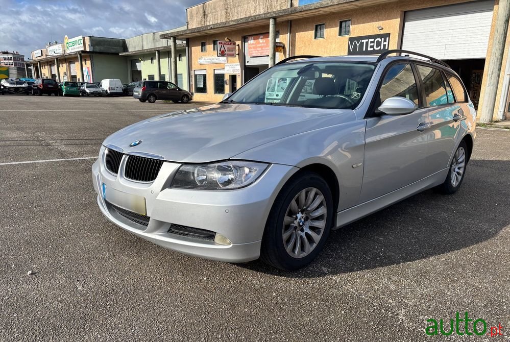 2008' BMW Série 3 photo #5