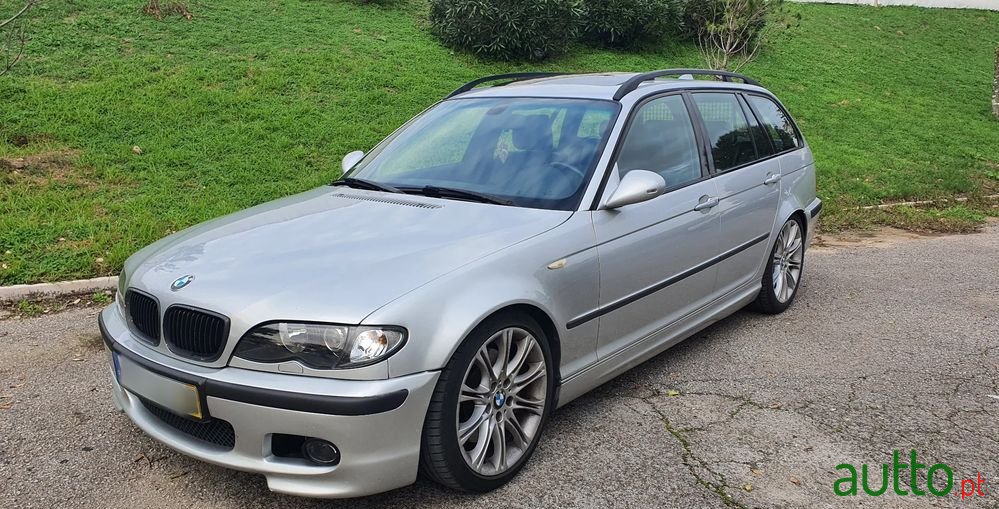 2002' BMW 320 D Touring Sport photo #1