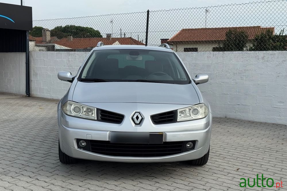 2007' Renault Megane Break photo #4