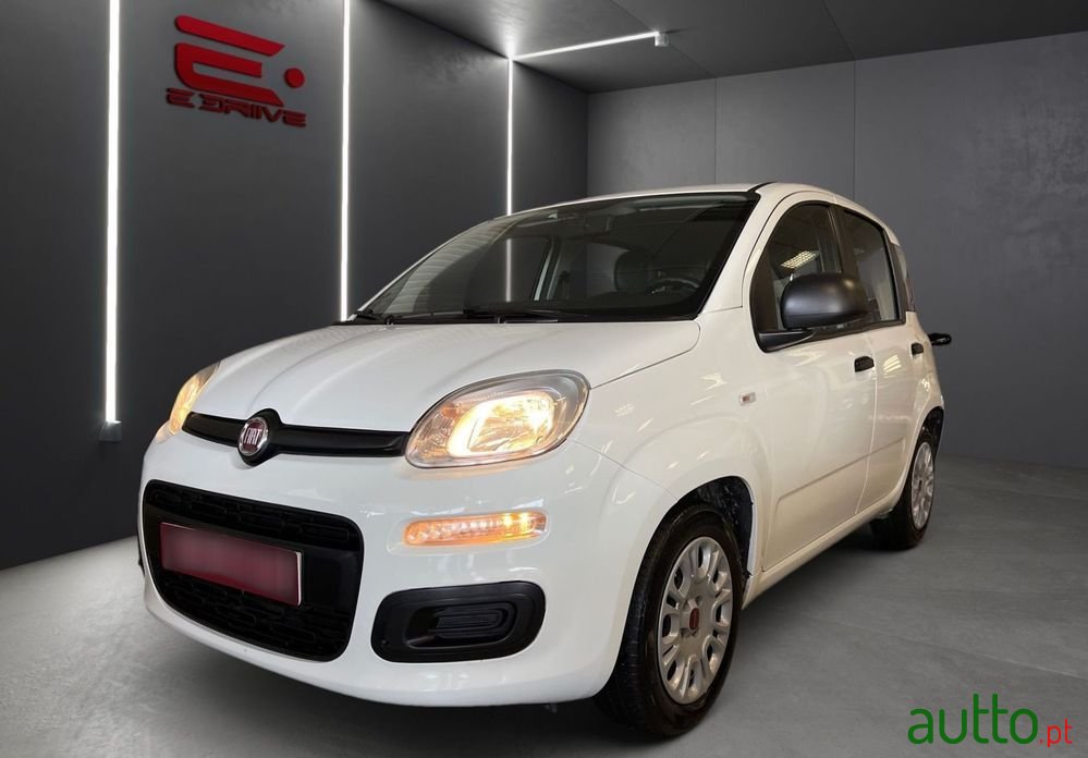 2021' Fiat Panda 1.0 Hybrid photo #1