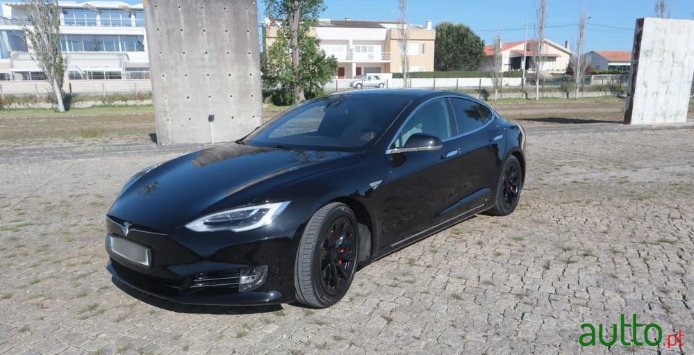 2016' Tesla Model S photo #1
